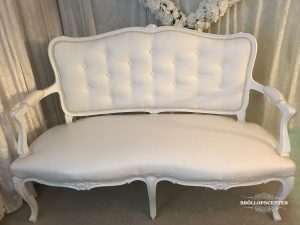 Hyr vintage soffa till ert bröllop