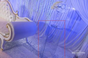 Hyra genomskinlig piedestal 30x80 cm